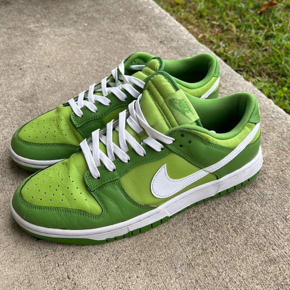 Nike low dunks green size 10 - Picture 1 of 5